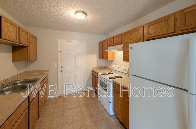 Foto del edificio - 4365 Melissa Ct W