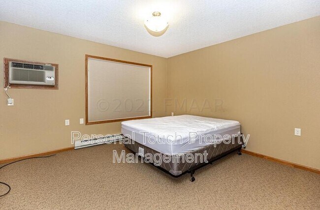 Foto del edificio - 106 1st St