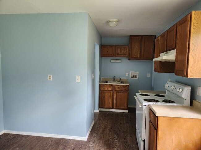 Foto del edificio - 16 Delores Dr