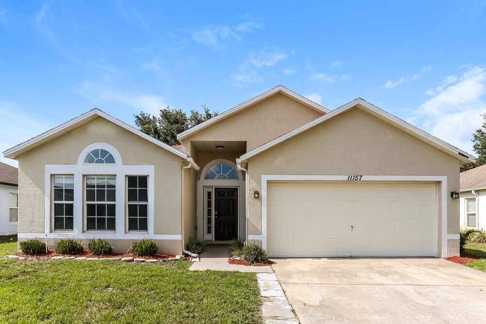 Foto principal - 11157 Wyndham Hollow Ln