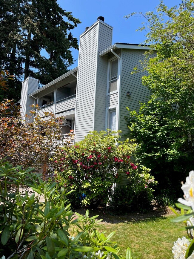 Building Photo - 7020 208th St SW