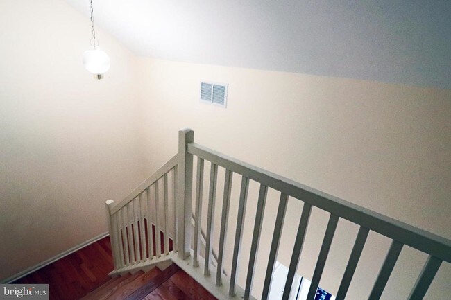 Building Photo - 4008 Aberdeen Ln