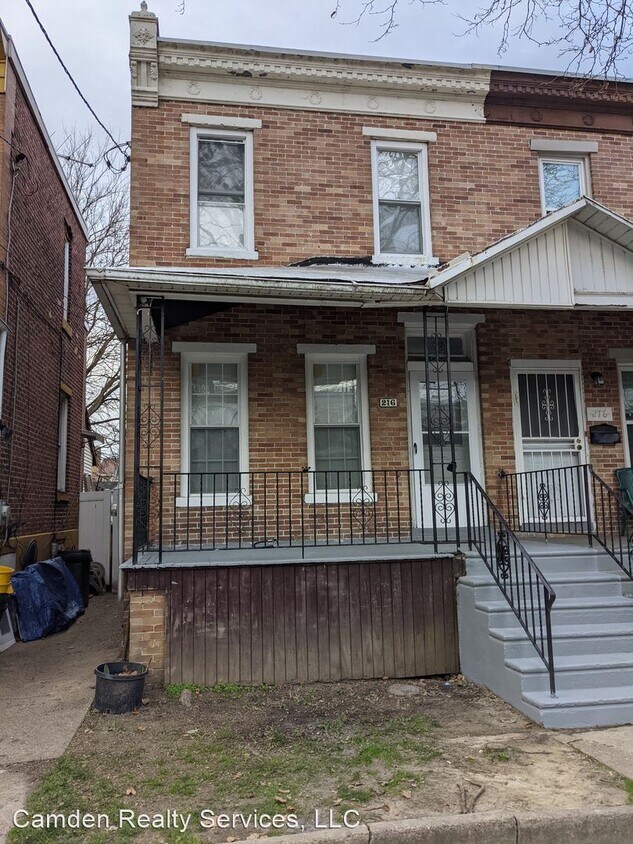 Primary Photo - 3 br, 1 bath House - 216 Parker Ave
