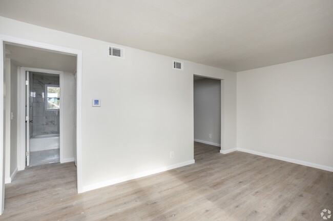 Foto del edificio - 1033 Adair Ave