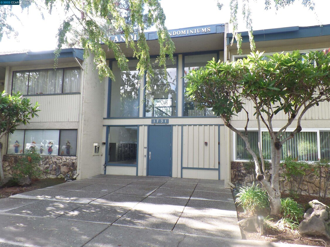 Foto principal - 1731 Ellis St