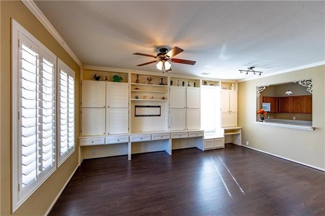 Building Photo - 2620 Van Buren Dr