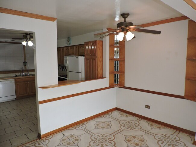 Foto del edificio - 3804 W 111th St