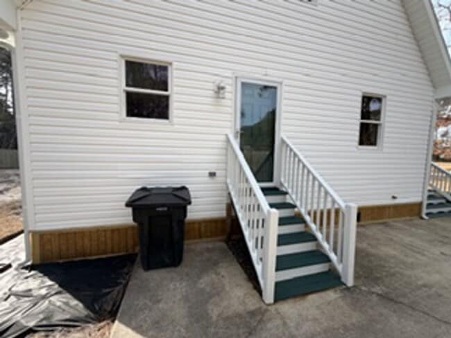 Building Photo - 3 bedroom long term Rental in Manteo