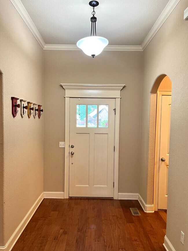 Foto del edificio - 3640 W Bowling Green Pl
