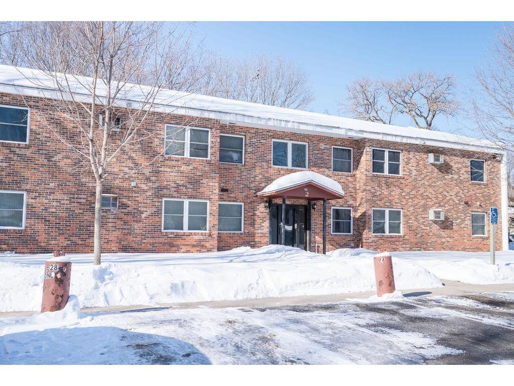 Foto principal - 301 W Bert St