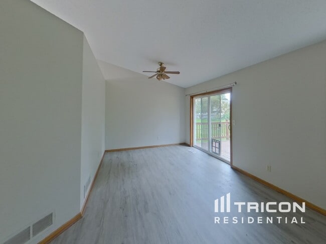 Building Photo - 14358 Bluebird St NW