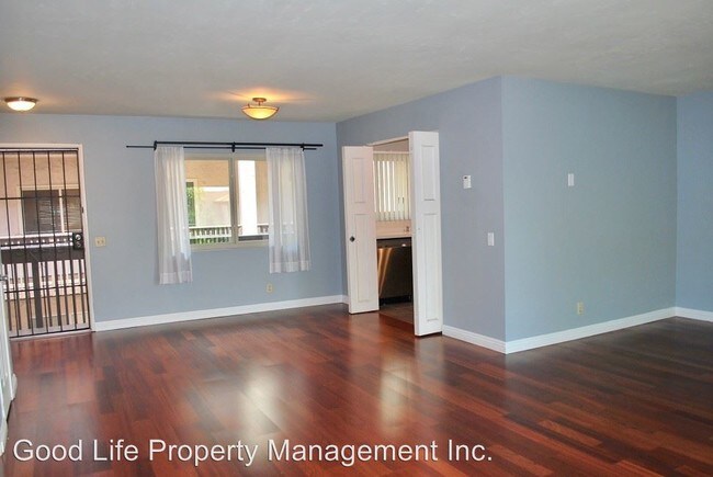 Foto del edificio - 2510 Clairemont Dr