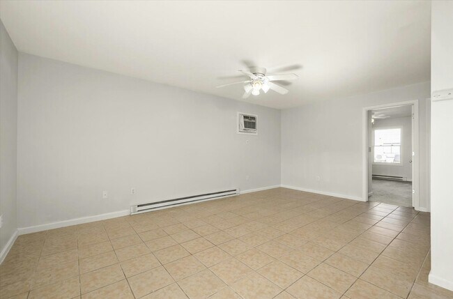 Foto del edificio - 404 Bayshore Dr