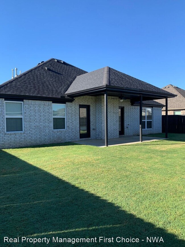 Foto del edificio - 3 br, 2 bath House - 4374 W Topeka Ave.