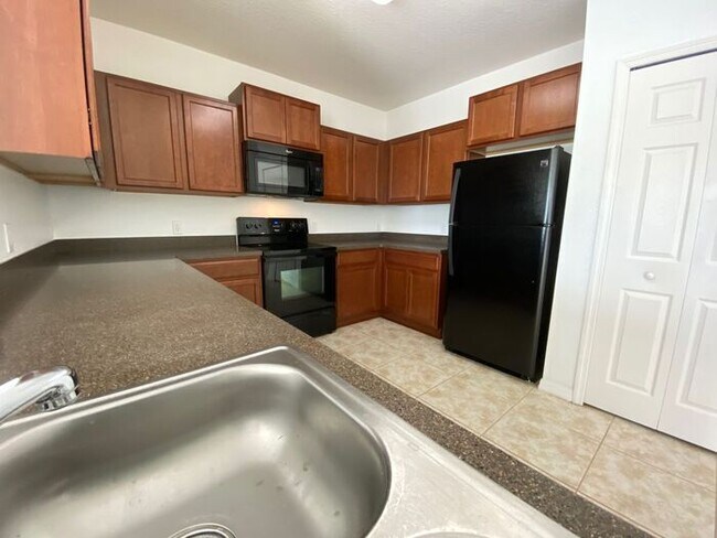 Foto del edificio - Bella Pointe-Yacht Club Drive Kissimmee, F...