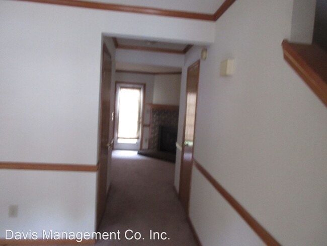 Building Photo - 2 br, 1.5 bath House - 104 Tewkesbury Quay