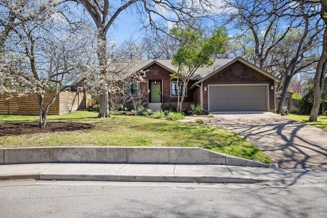Building Photo - 4015 Cherrywood Rd