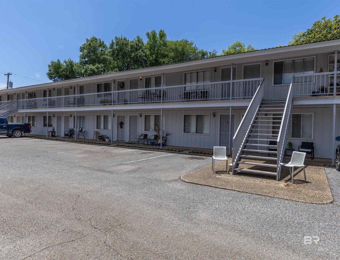 Foto principal - 208 Fairhope Ave