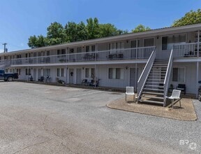 Building Photo - 208 Fairhope Ave