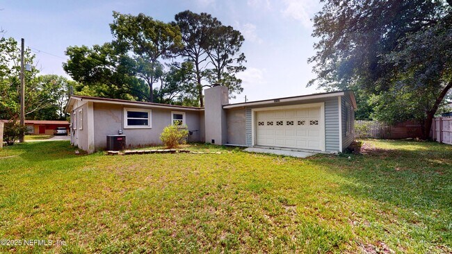 Building Photo - 11671 Shellfish Dr