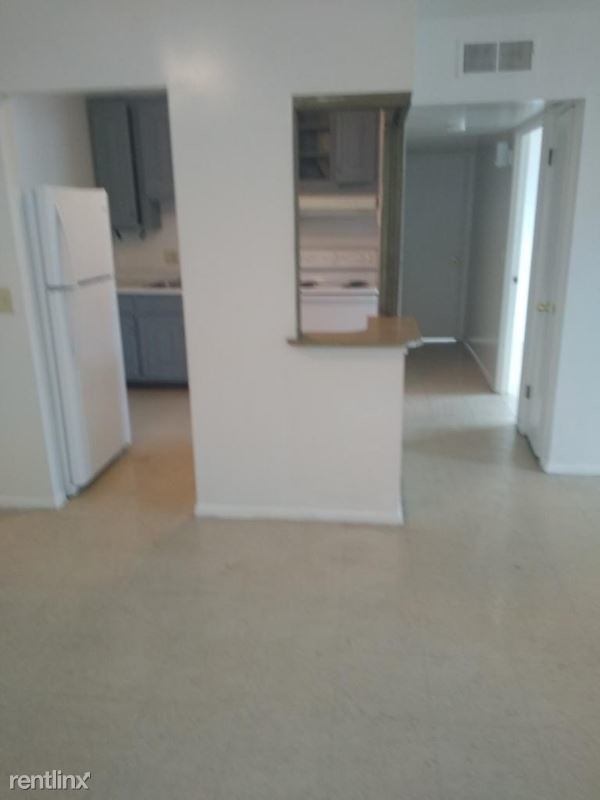 Building Photo - 2505 Harrison Ave