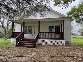 Building Photo - 5130 E Blaschke Rd