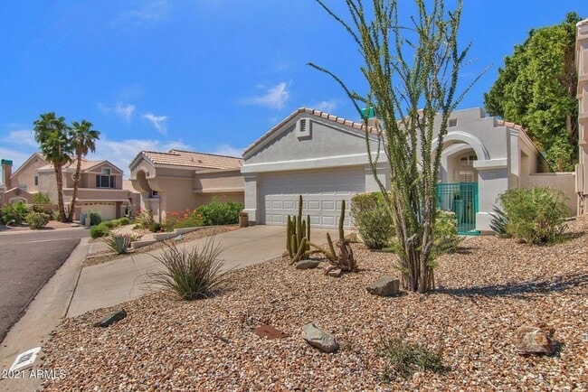 Photo - 1138 E Amberwood Drive Unit House