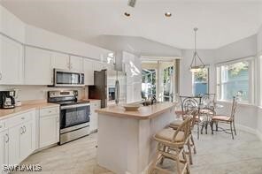 Foto del edificio - 1093 Silverstrand Dr