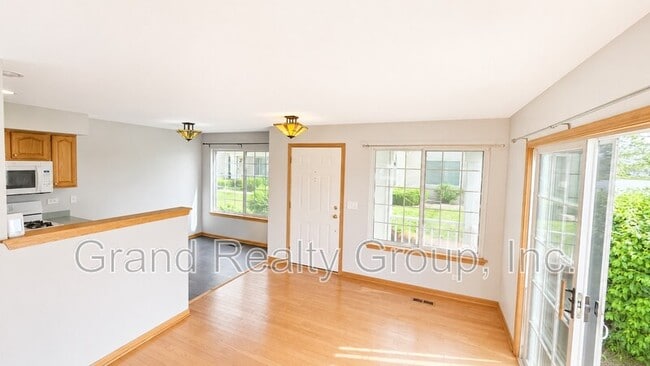 Building Photo - 12700 W Wakefield Dr