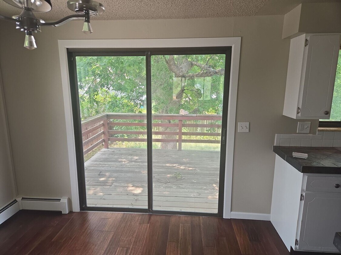 Foto del edificio - 4 Bedroom Single Family Home in Loveland