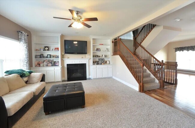 Foto del edificio - 1425 Red Oak Plantation Dr