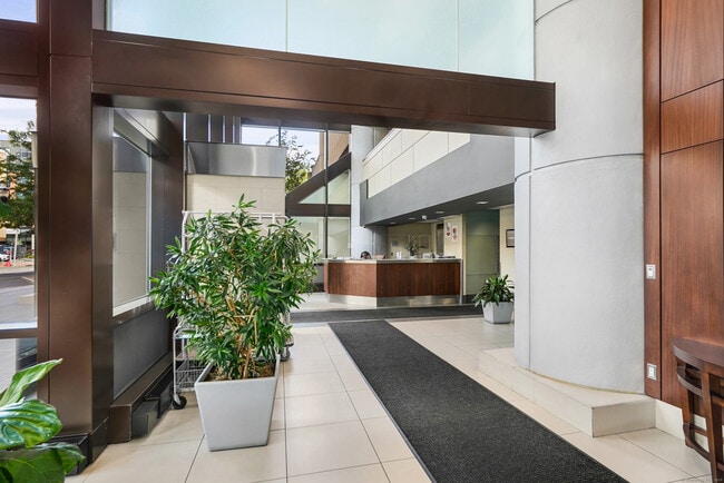 Building Photo - 127 Greyrock Pl