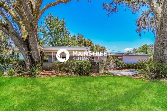 Building Photo - 3 Bedroom Pet-Friendly Home in JACKSONVILL...