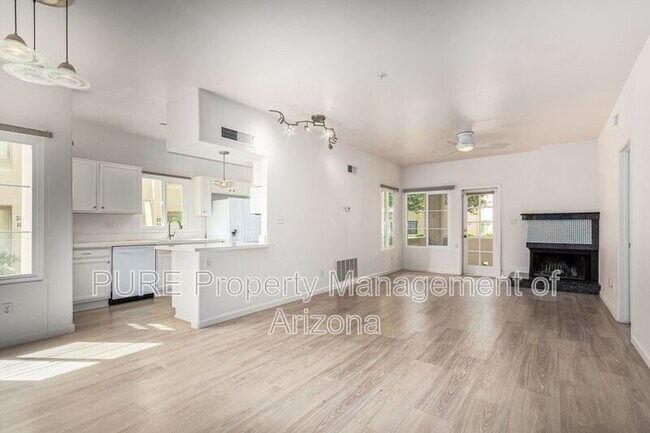 Foto del edificio - 11333 N 92nd St