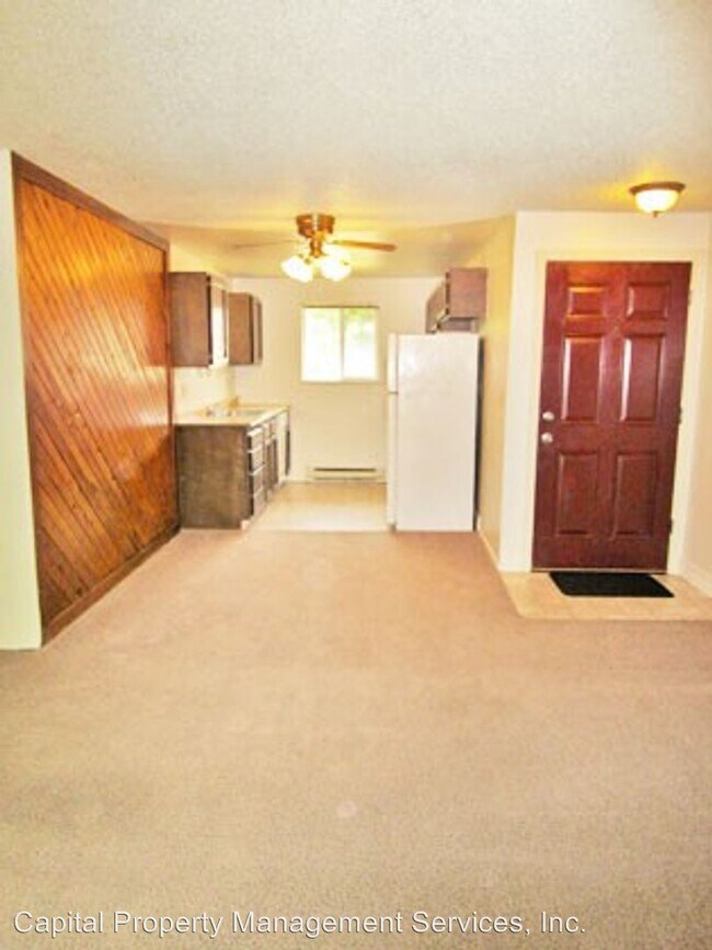 Foto del edificio - 12080-12155 SW Spur Ct