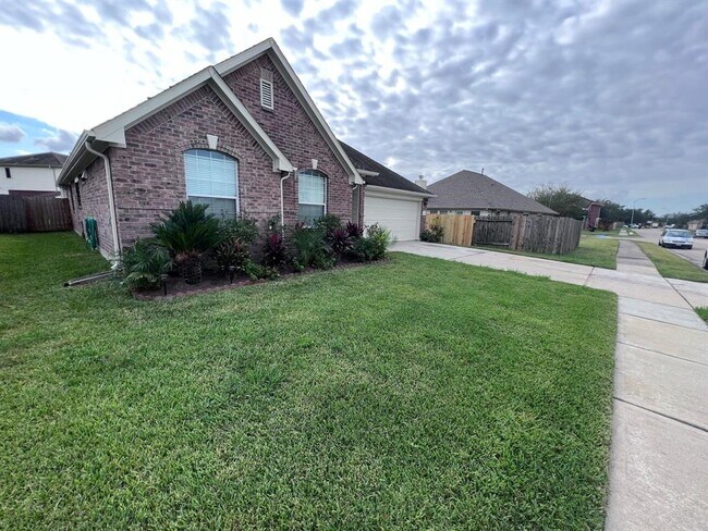 Foto del edificio - 1643 Laura Anne Dr