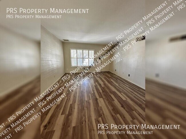 Foto del edificio - 6926 E Windsor Ave