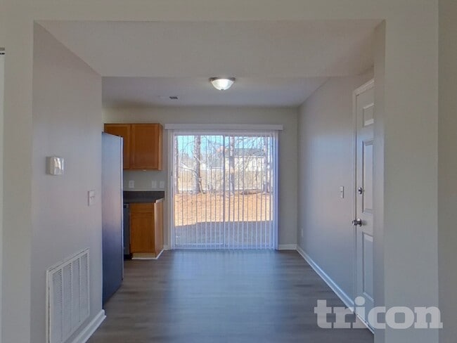 Building Photo - 540 Halleck Ln
