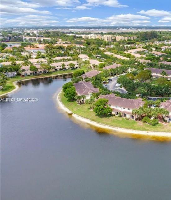 Foto del edificio - 8344 SW 27th St