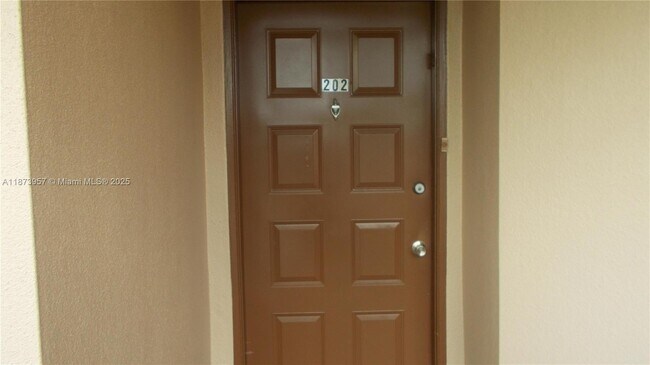 Building Photo - 1200 SW 125th Ave