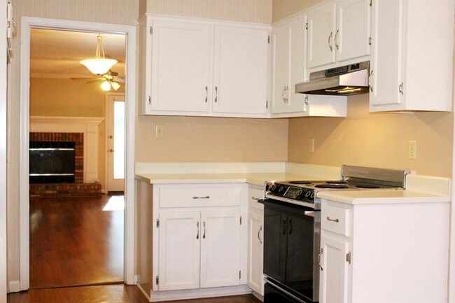 Foto del edificio - 246 Woodcastle Dr