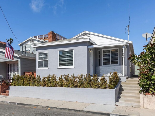Charming 3BD/2BA Hermosa Beach Bungalow - Charming 3BD/2BA Hermosa Beach Bungalow House