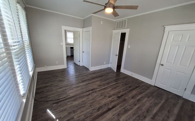 Foto del edificio - 668 Stonewall St