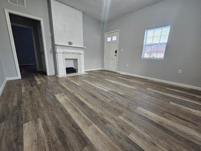 Foto del edificio - 367 Martin Luther King Jr Dr