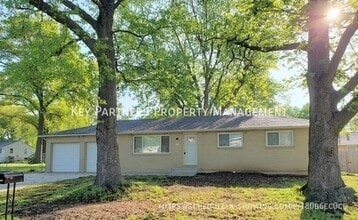 Building Photo - 503 Quincy Blvd