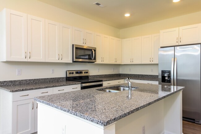 Foto del edificio - 1628 Corbett St