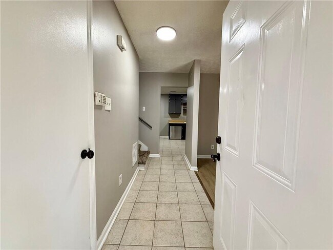 Foto del edificio - 5478 Rocky Pine Dr
