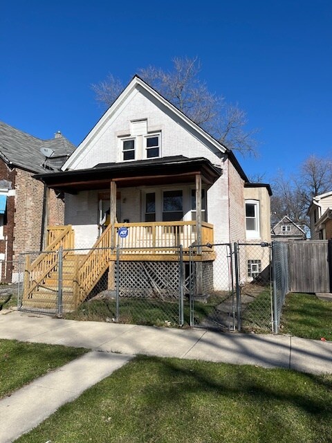Primary Photo - 6629 S Paulina St