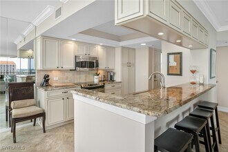 Building Photo - 5550 Heron Point Dr
