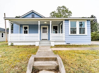 Building Photo - 3502 Oaklawn Blvd